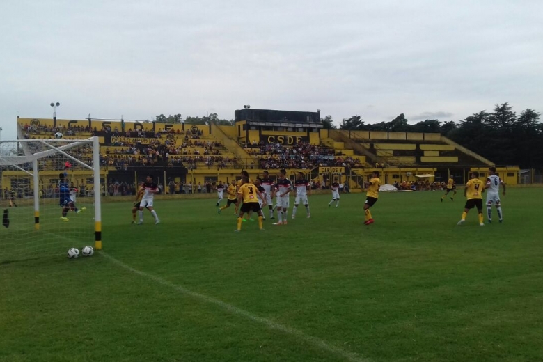 No pudo ante Flandria