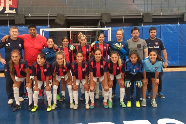 Victoria de las Santitas en Boedo