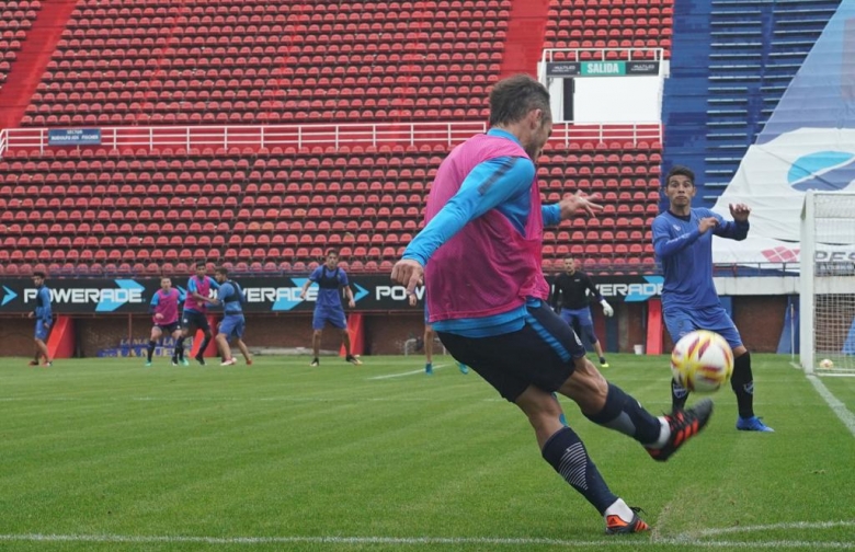 Ensayo vs. Almagro