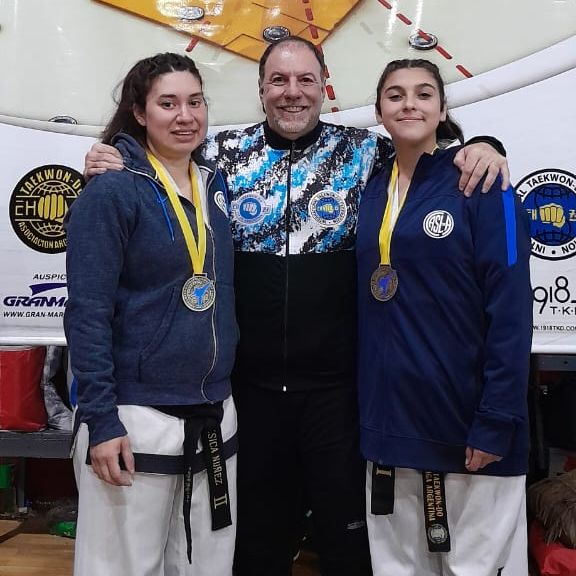 Dos campeonas metropolitanas