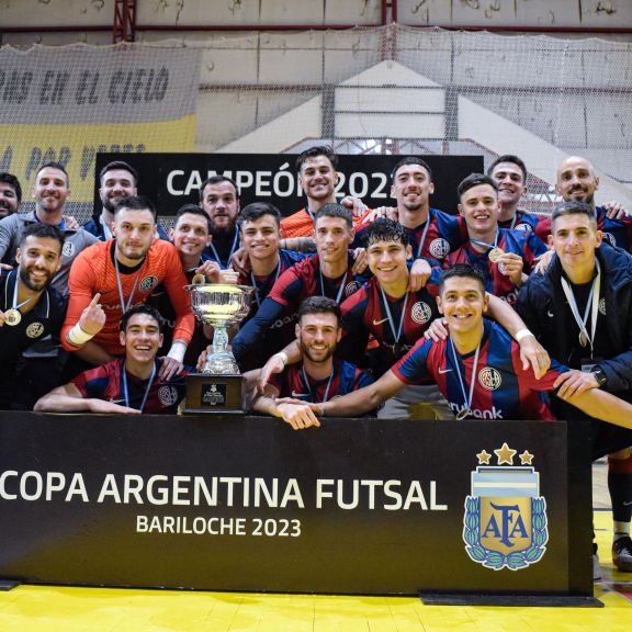 ¡Campeones otra vez!